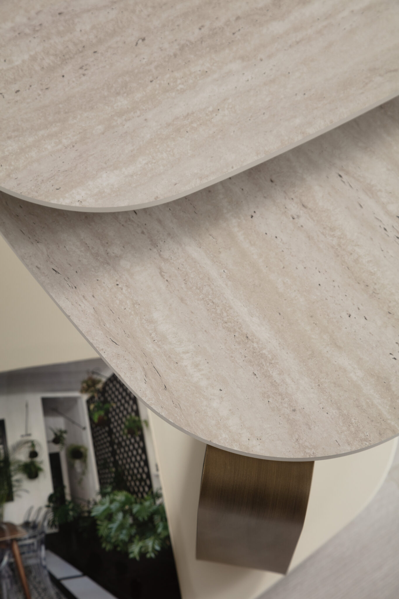 Masuta de Cafea, Bentley Ecru