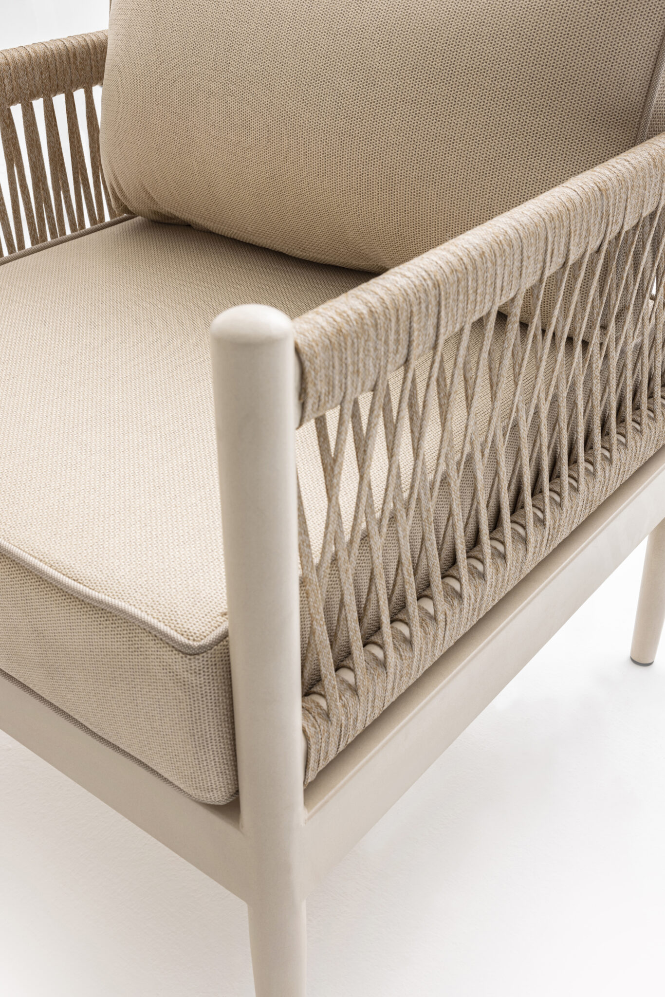 LYON 311 Set mobilier pentru terasa/gradina, canapea, 2 fotolii, bancuta si masa