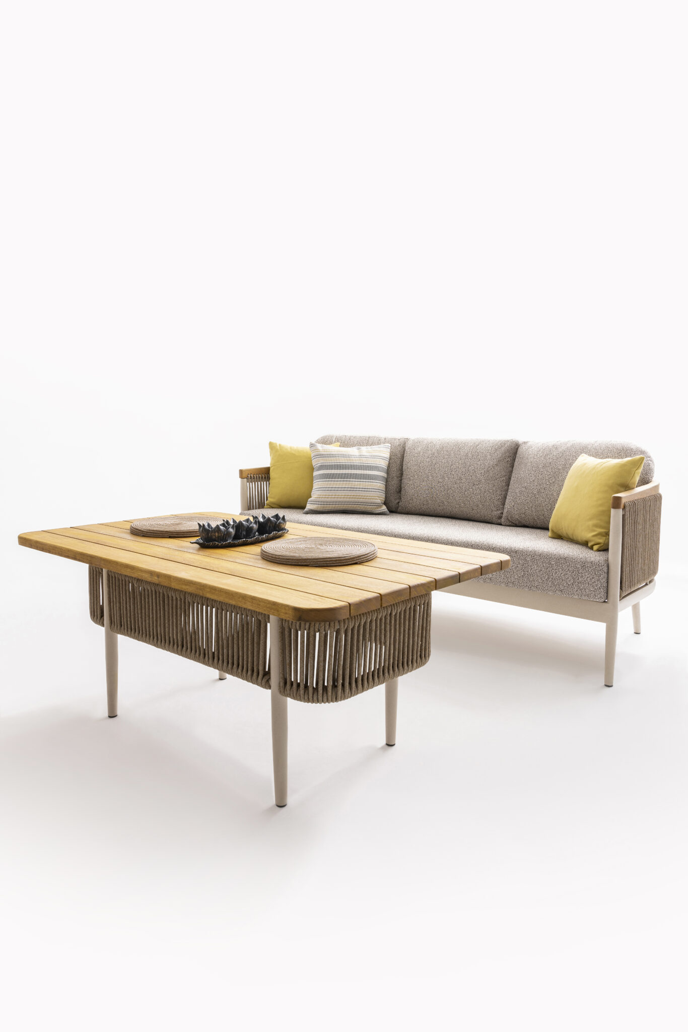 MINERVA 311 Set mobilier pentru terasa/gradina, canapea, 2 fotolii si masa